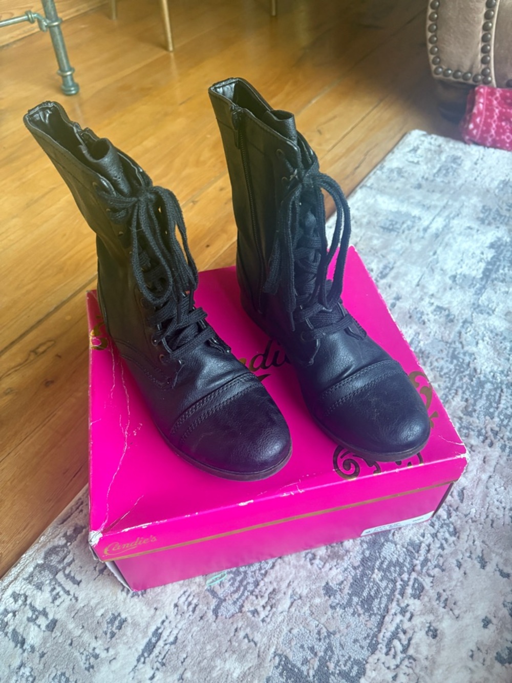 Candie’s Lace up Black Boots US SZ 8